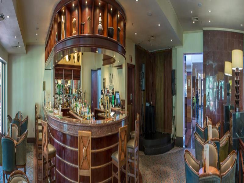 Peermont Metcourt Inn At The Grand Palm, Габороне Екстериор снимка